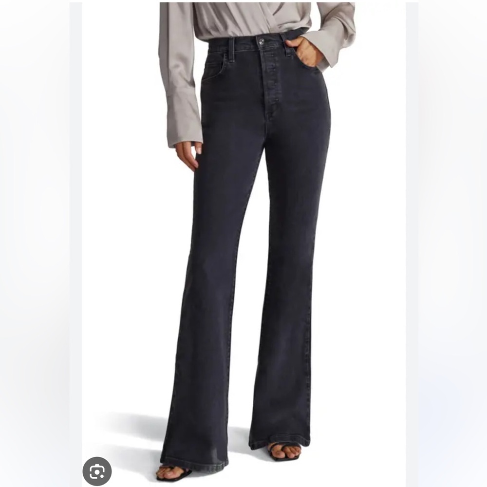 Favorite Daughter Valentina Super High Rise Flare Boulder (black) Wash 31